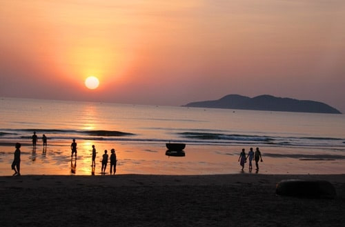 Top 5 bãi biển đẹp nhất Bắc Trung Bộ