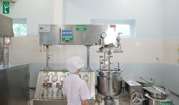 Ưu điểm khi gia công sữa rửa mặt Nghệ An tại Nam Dược Hải Long