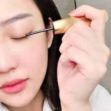 Review các sản phẩm dưỡng mi an toàn và hiệu quả nhất