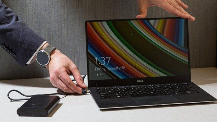 Cách xử lý khi lỡ tay đổ nước lên laptop đơn giản