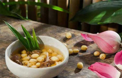 Hướng dẫn nấu canh nhân sâm hạt sen