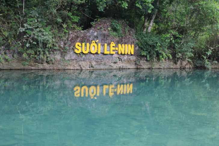 Suối Lê Nin - Tiên cảnh miền quê Cao Bằng