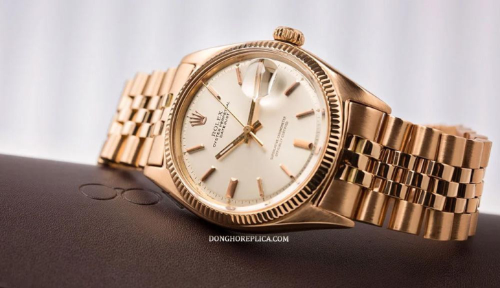 Ngắm nhìn đồng hồ Rolex mặt xanh – Vẻ đẹp tới từ sự khác biệt